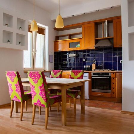 Apartment Ten وارسو المظهر الخارجي الصورة